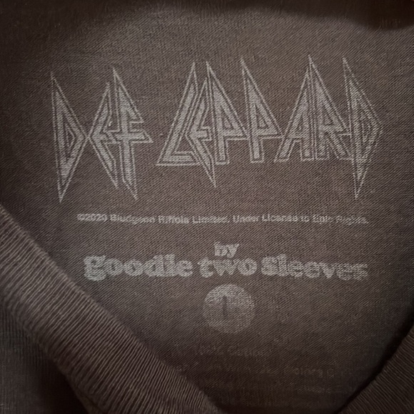 Def Leopard Vintage 1983 design, neon colors Long sleeve shirt men sz L unisex - Picture 4 of 6